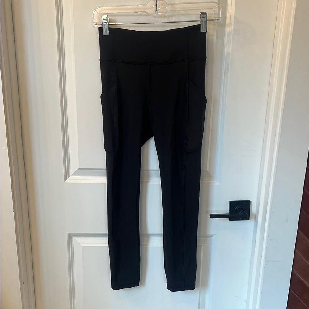 Lululemon black leggings